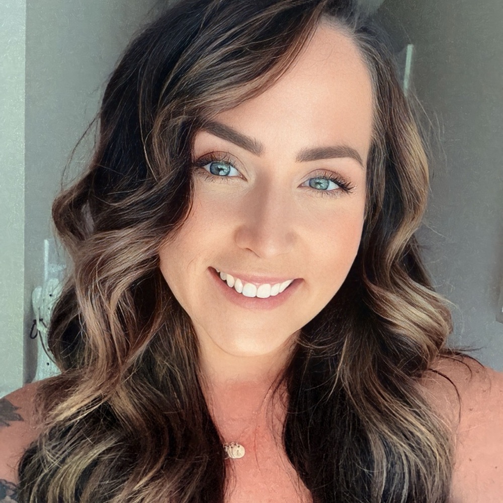 Meet your Posher, Deanna